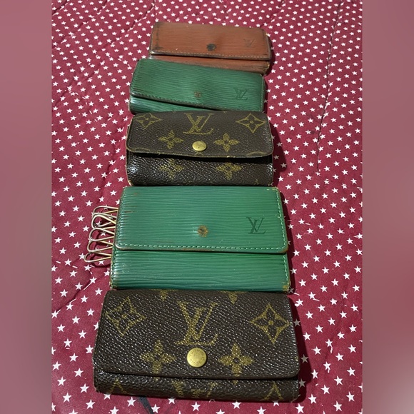 Louis Vuitton Handbags - Lot of 5 Louis Vuitton keychain wallets